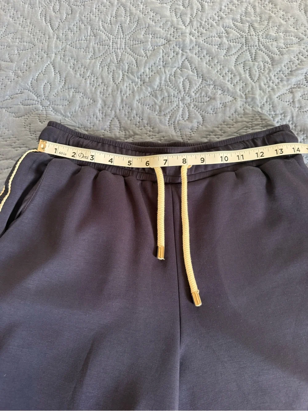 Elie Tahari Navy Athleisure Lounge Set Medium Sweatshirt & Shorts Matching Set